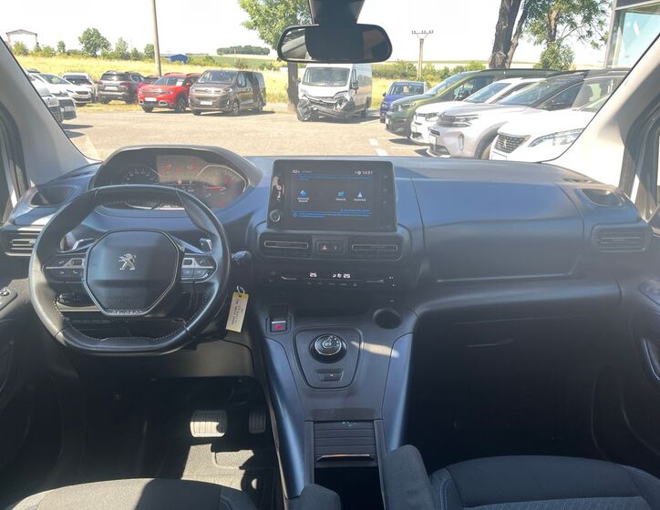 Peugeot Rifter 3