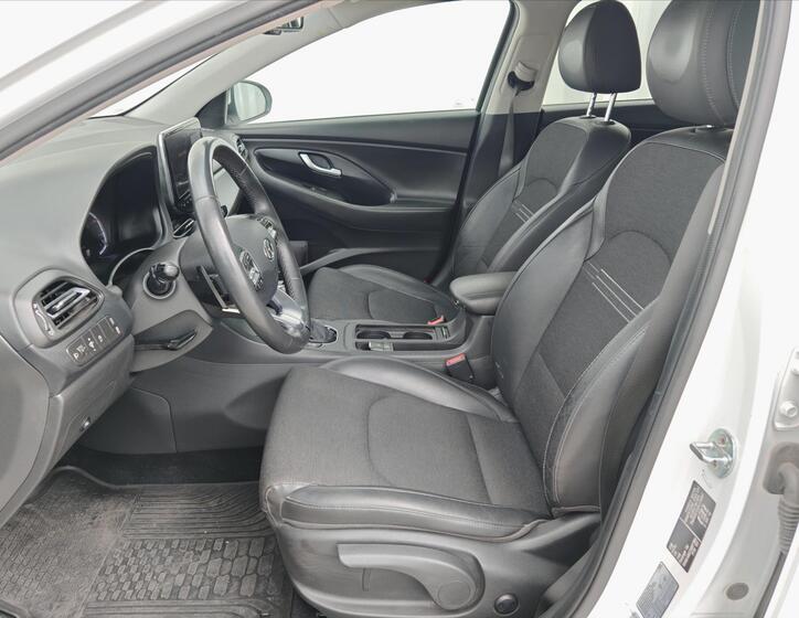 Hyundai i30 5