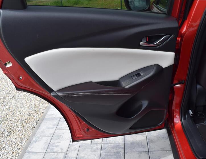 Mazda CX-3 25