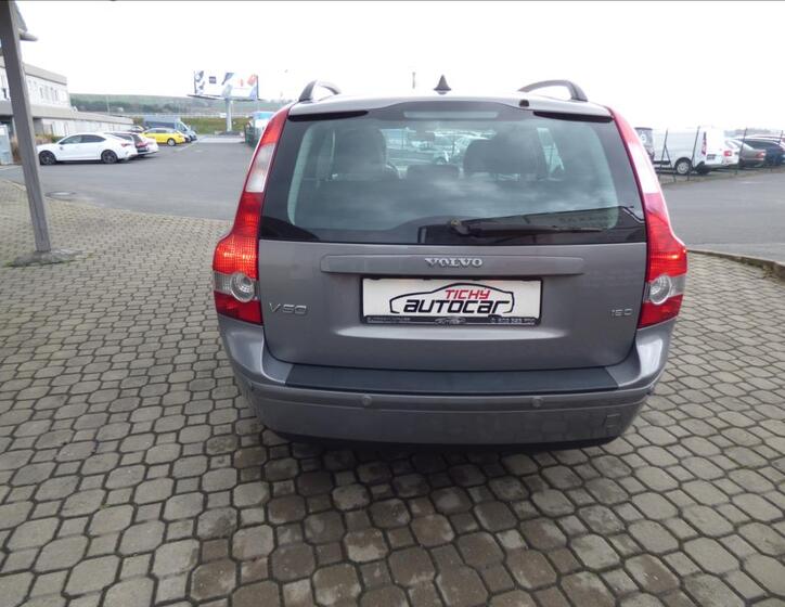 Volvo V50 4