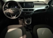 Hyundai i10 9