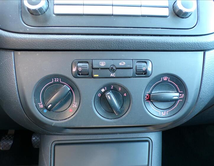 Volkswagen Golf Plus 10