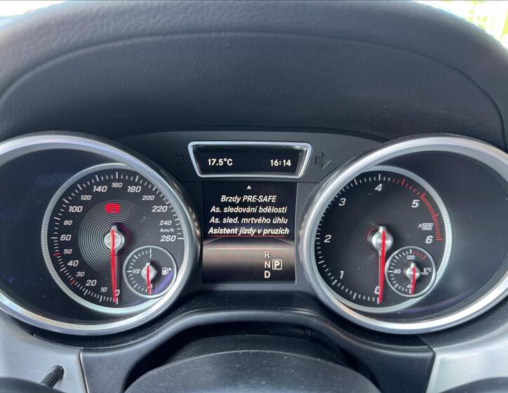 Mercedes-Benz GLE 10