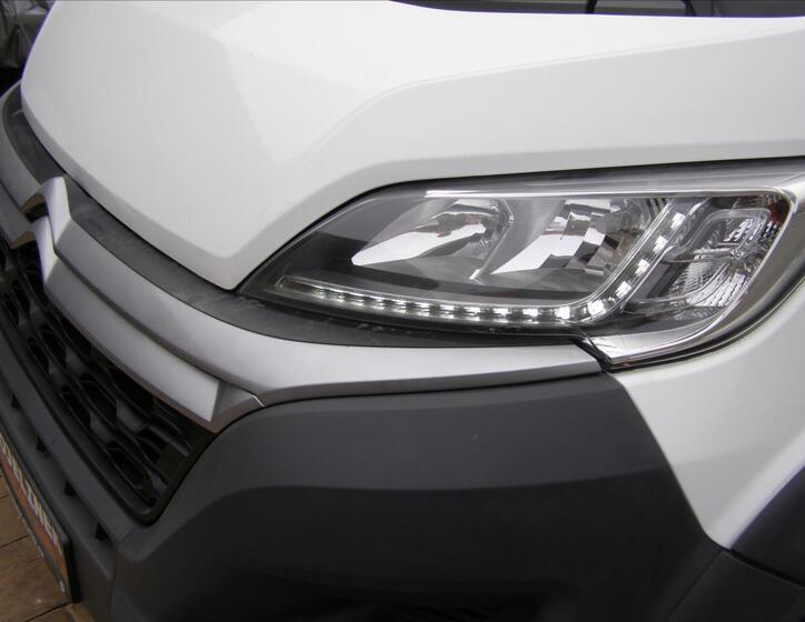 Peugeot Boxer 8