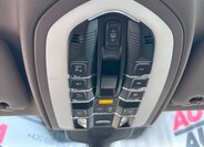 Porsche Cayenne 35
