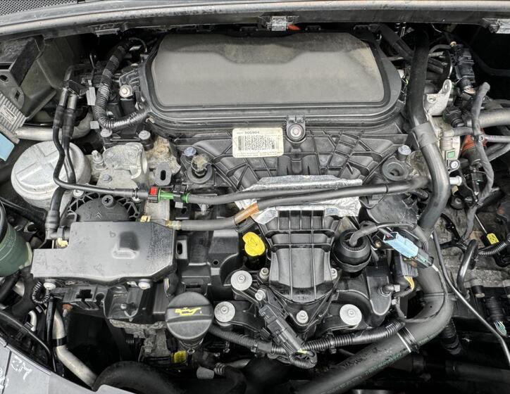 Ford S-MAX 17