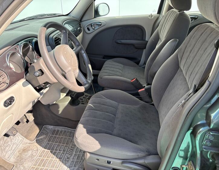 Chrysler PT Cruiser 6