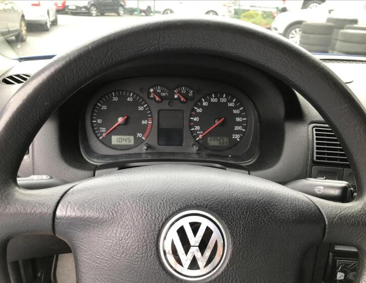 Volkswagen Golf 8
