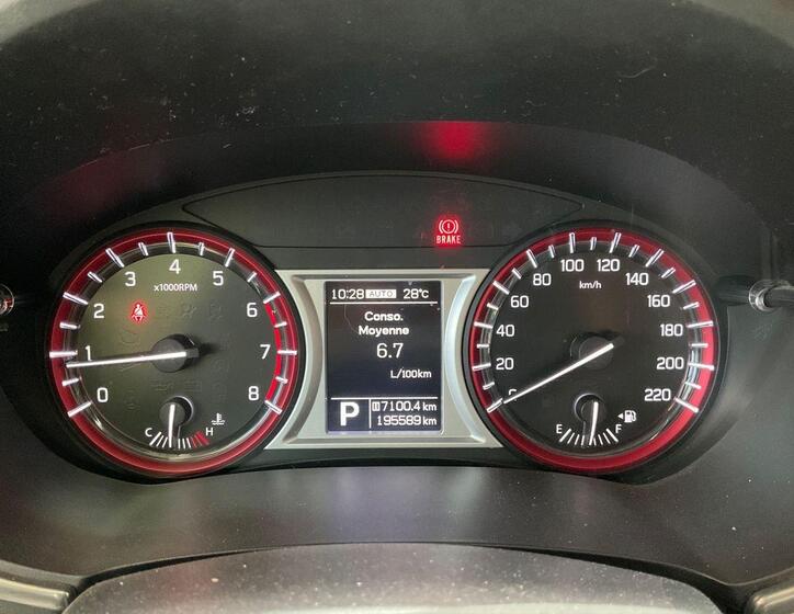 Suzuki Vitara 2