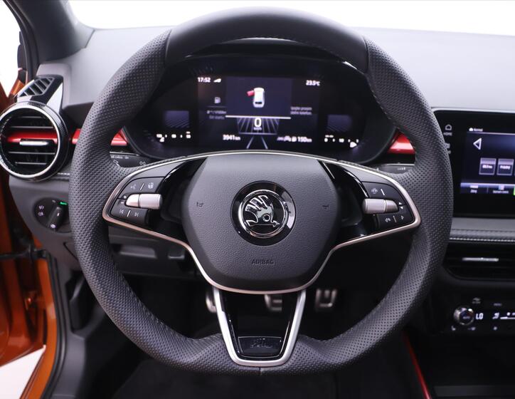 Škoda Fabia 19