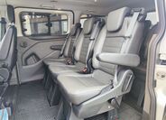 Ford Tourneo Custom 13