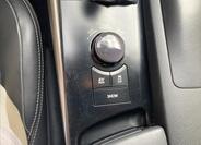 Lexus IS 300h 22