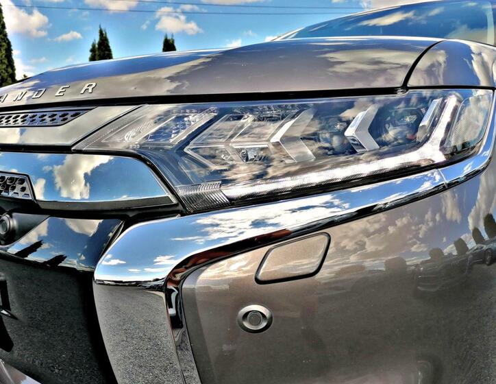 Mitsubishi Outlander 30