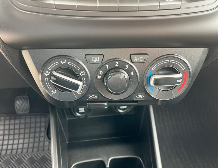 Suzuki Swift 23