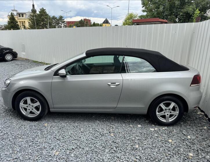 Volkswagen Golf 8