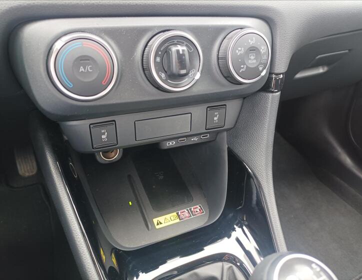 Toyota Yaris 15