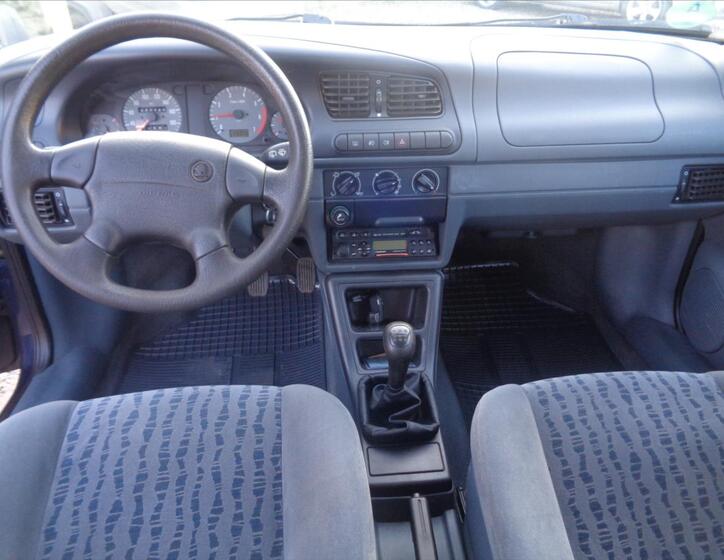 Škoda Felicia 12