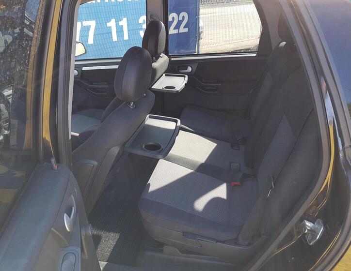 Opel Meriva 10