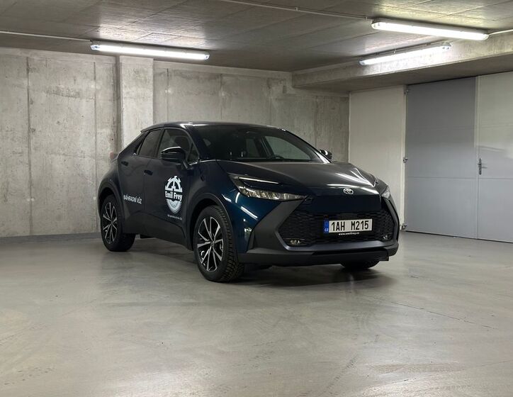 Toyota C-HR 3