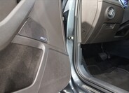 Škoda Superb 11
