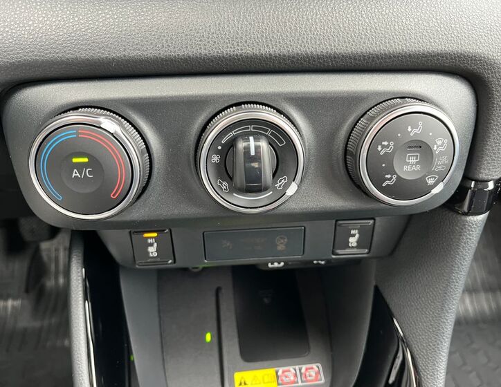 Toyota Yaris 23