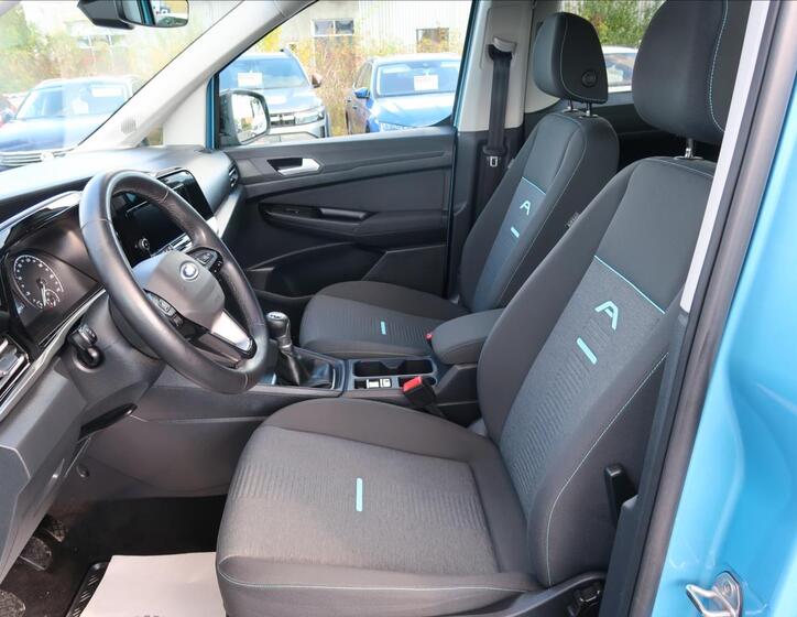 Ford Tourneo Connect 12