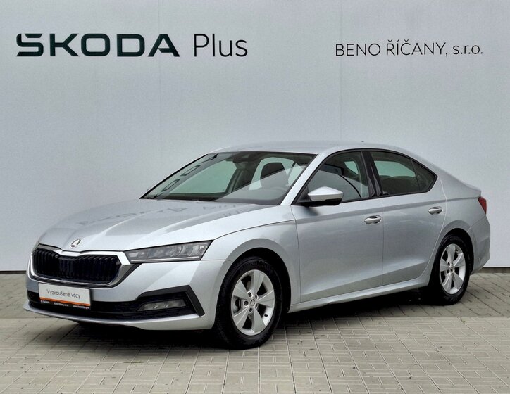 Škoda Octavia 1