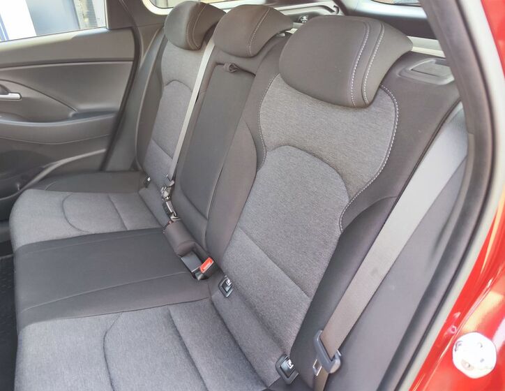 Hyundai i30 11