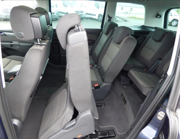 Volkswagen Sharan 64