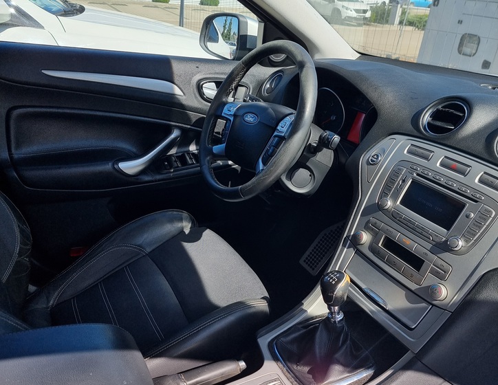 Ford Mondeo 2
