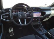 Audi Q3 5