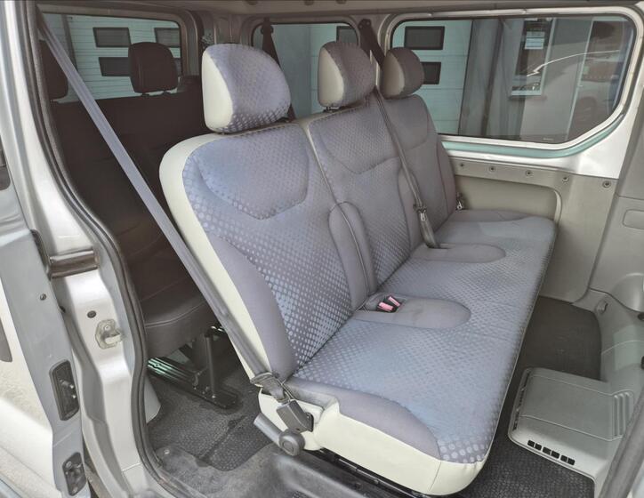 Renault Trafic 15