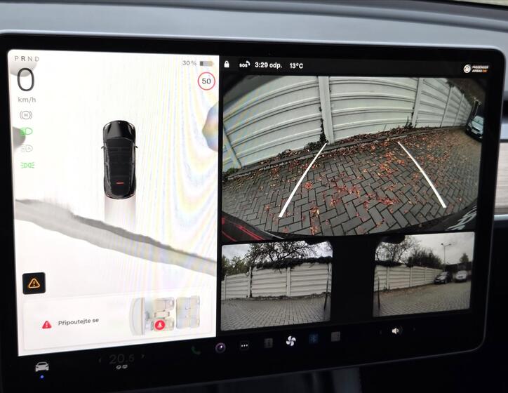 Tesla Model Y 13