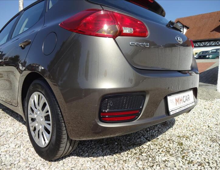 KIA Ceed 14