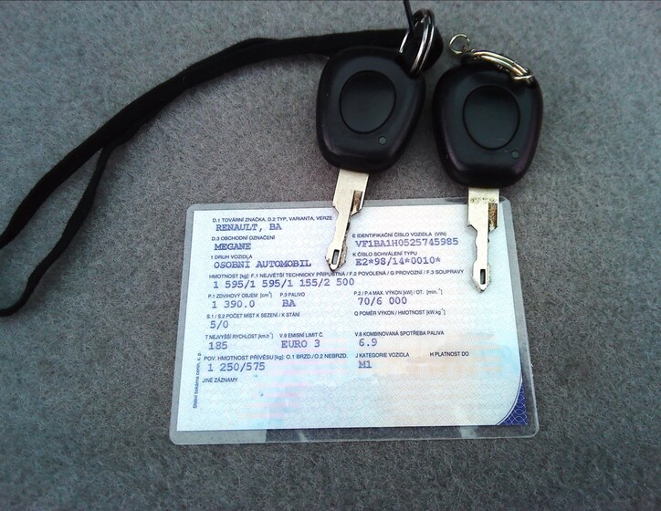Renault Mégane 25