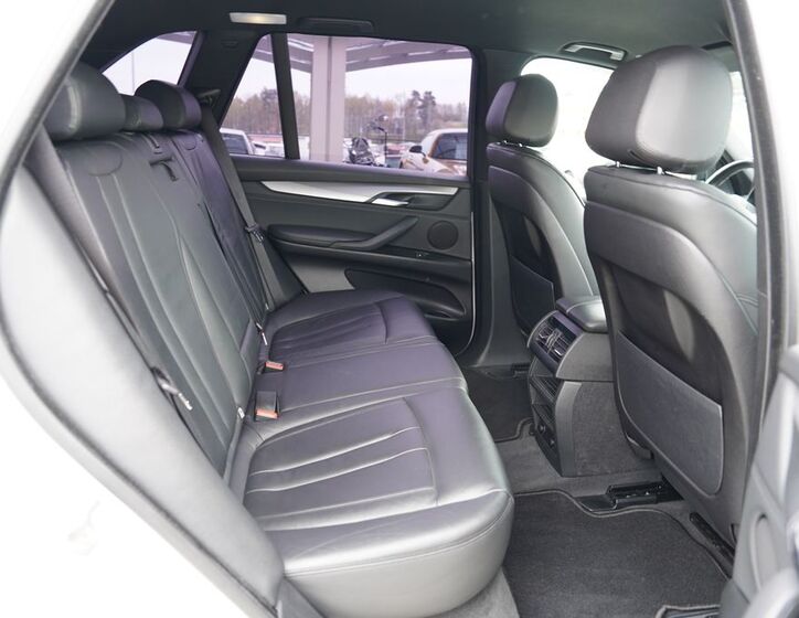 BMW X5 29