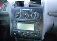 Volkswagen Touran 14