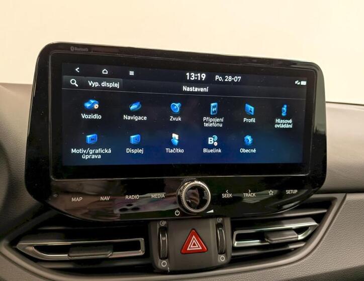 Hyundai i30 25