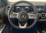 Mercedes-Benz GLA 10