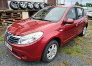 Dacia Sandero 1
