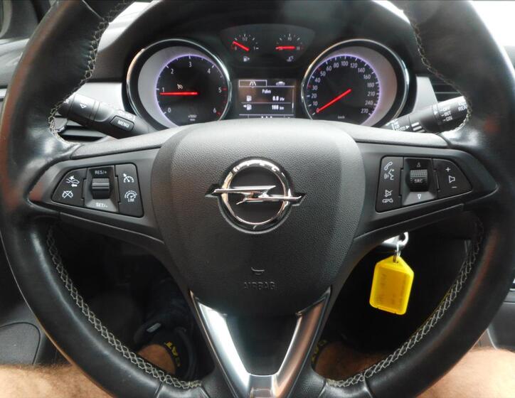 Opel Astra 12