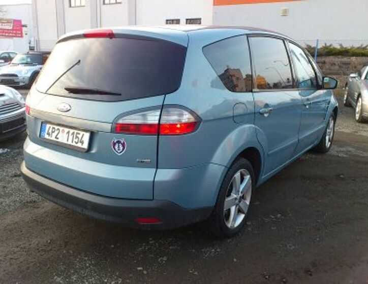 Ford S-MAX 5