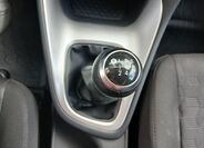 Toyota Yaris 25