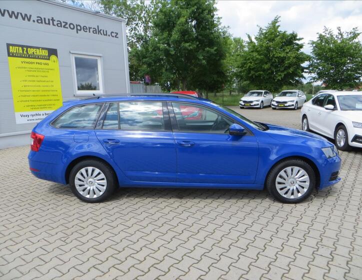 Škoda Octavia 9