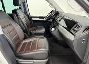 Volkswagen Multivan 22