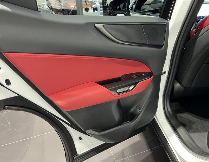 Lexus NX 350h 11