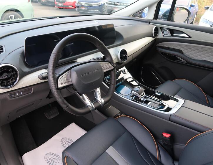 Dongfeng U-Tour 9