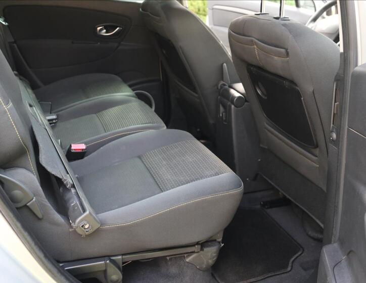 Renault Scénic 36