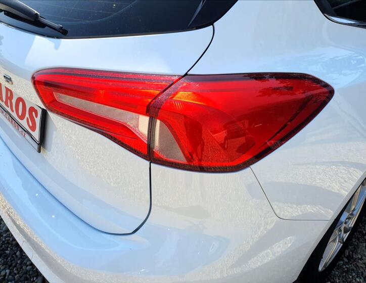 Ford Focus 46