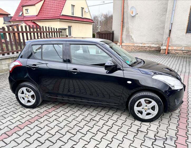 Suzuki Swift 2